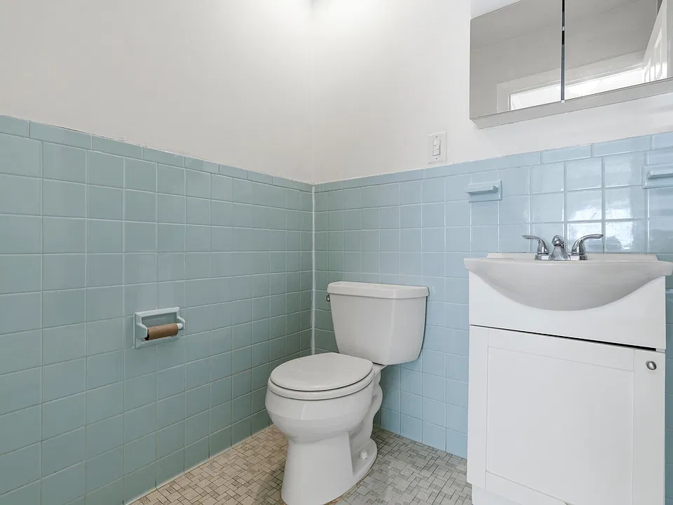 74 Beach St #5-1-1