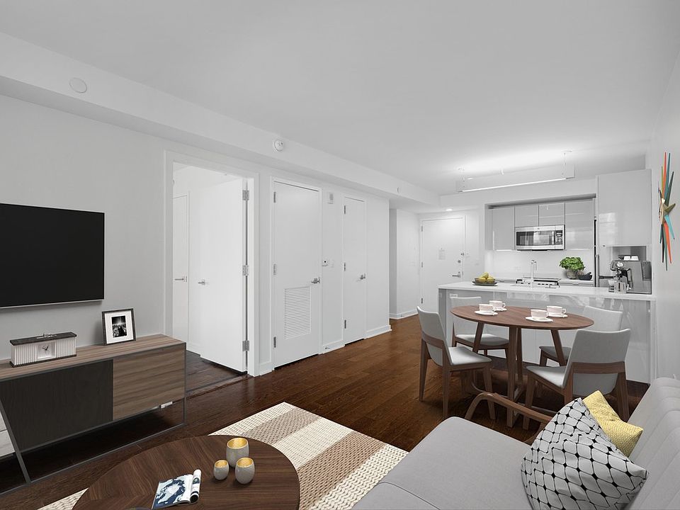 1st image of 400 W 113th St APT 919