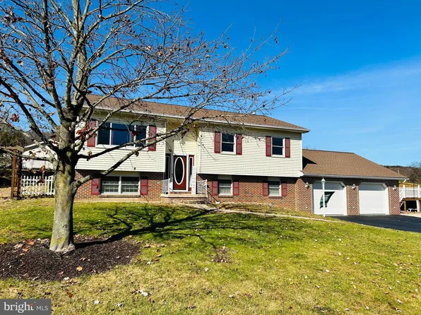 308 1st St, Lemont, PA 16823