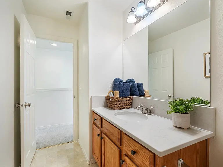 21069 SW Madeira Ter — Photo 33