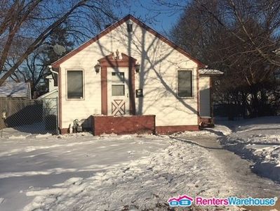 3632 Halifax Ave N, Robbinsdale, MN, 55422