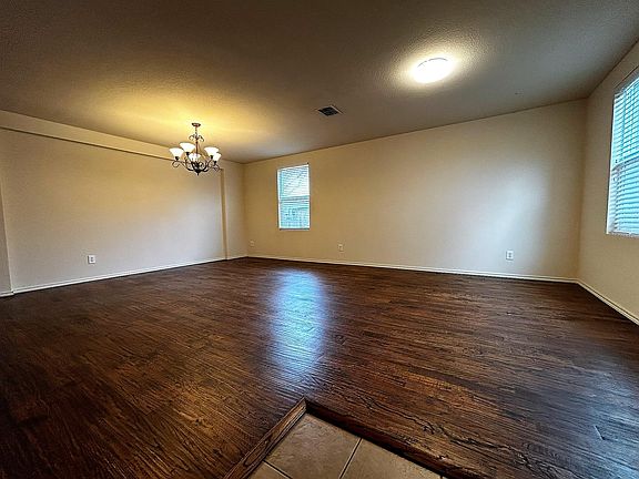 3rd image of 11073 Binkley Dr