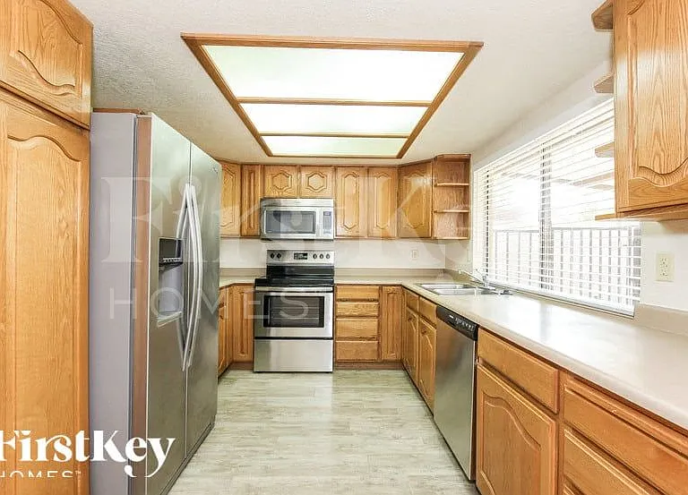3361 W Phelps Rd — Photo 8