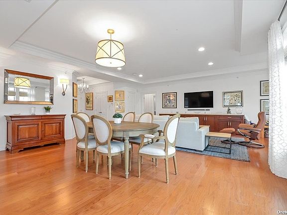 4th image of 375 Trotting Ln #375