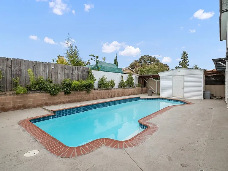8629 Stanwell St — Photo 1