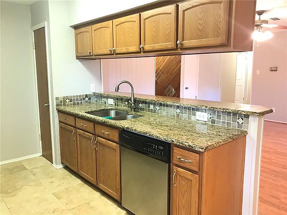 3rd image of 310 Blueberry Dr