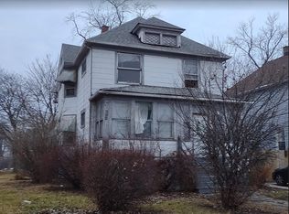 218 S 8th Ave, Maywood, IL