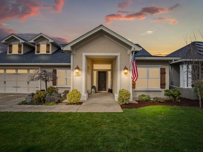 3767 Sunleaf Ave, Medford, OR, 97504