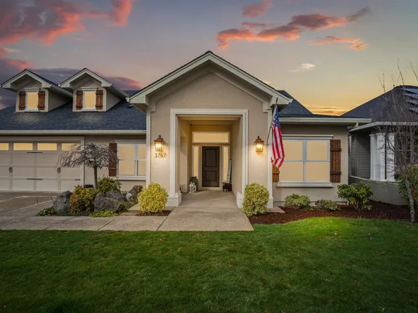 3767 Sunleaf Ave, Medford, OR 97504