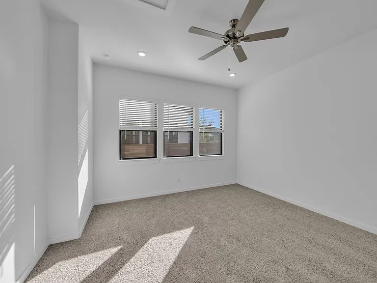 3244 Loam Ln — Photo 16
