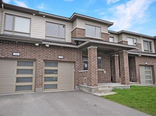 284 Ormiston Cres, Ottawa, ON K2J7E4
