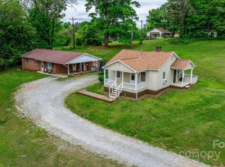 1741/1737 Starcross Rd, Lenoir, NC 28645