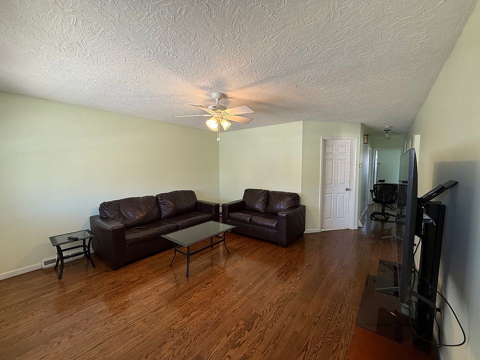 2nd image of 14312 Kolin Ave