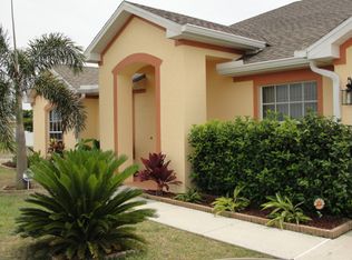610 NW 8th Ter, Cape Coral, FL 33993
