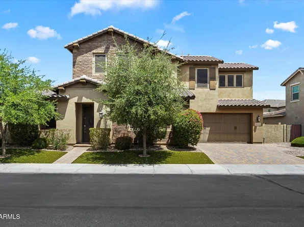 944 W GLACIER Drive, Chandler, AZ 85248