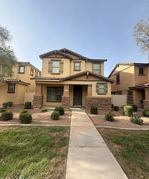 5811 E Grove Ave — Photo 1