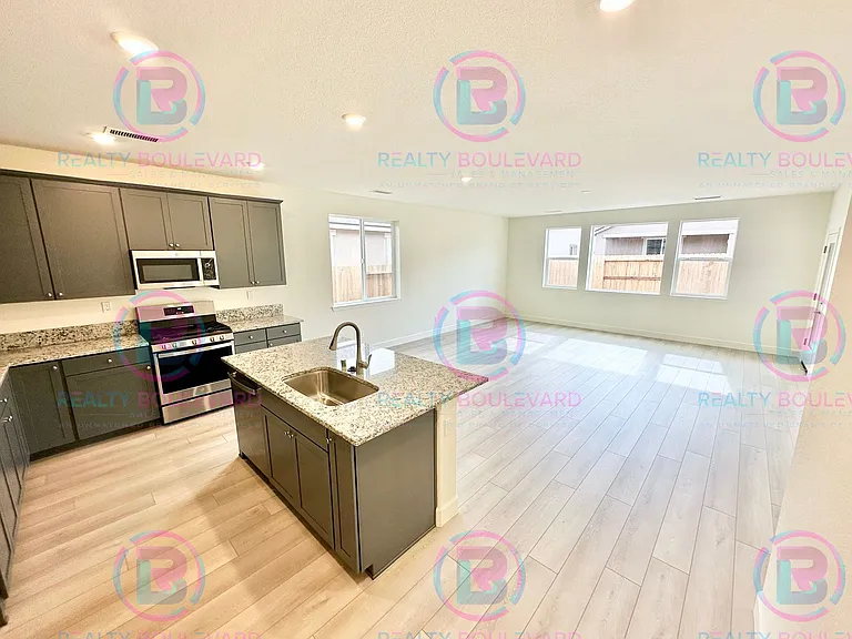 1405 Bravestone Ave — Photo 15