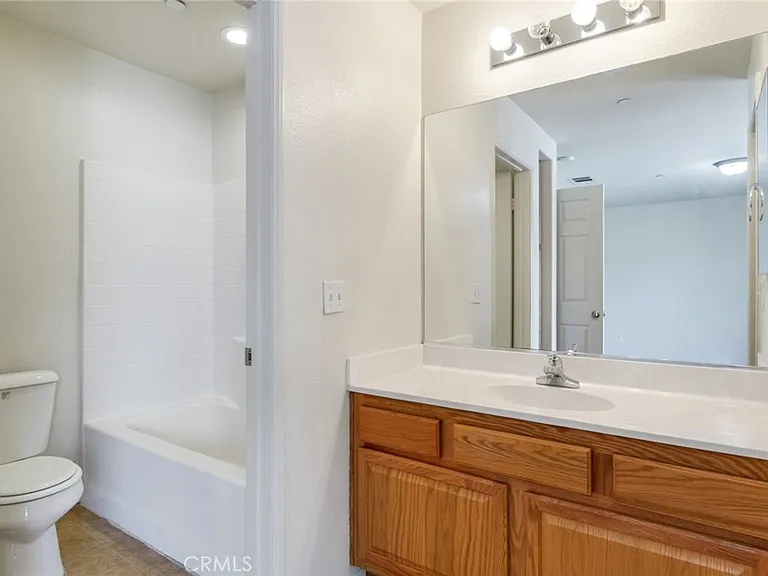 1555 Orange Ave #404 — Photo 18