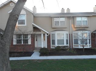 1215 Monaco Ln, Saint Charles, MO 63303