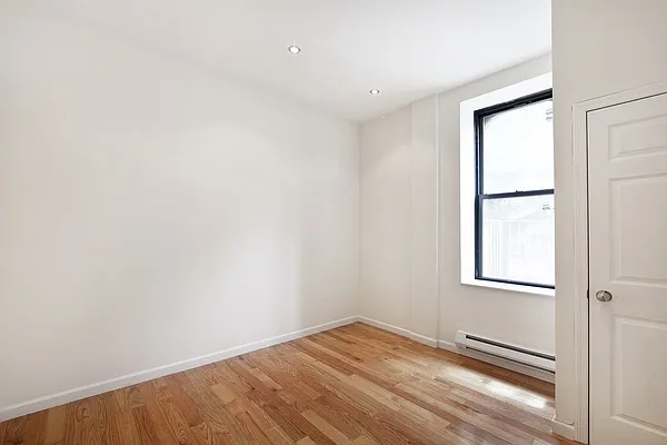 Rented by Zumper Inc | media 28