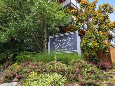 7021 Sand Point Way #B204, Seattle, WA, 98115