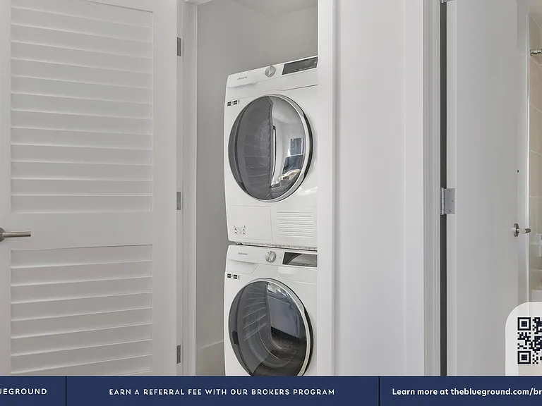 Washer/Dryer in Apartment