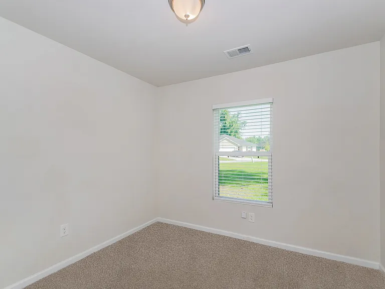 208 Saddle Brooke Trce — Photo 10
