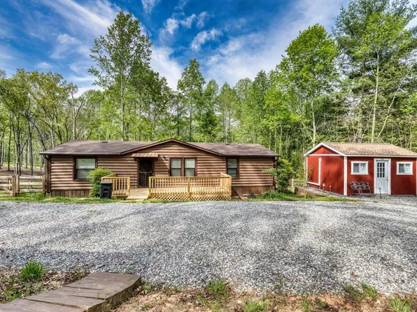 117 Trinity Place, Blairsville, GA 30512