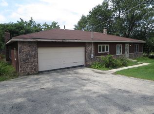 36976 N Northwestern Ave, Gurnee, IL 60031