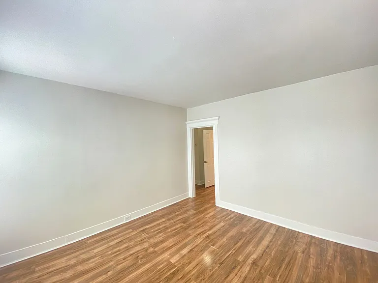 43 Ashland St #2 — Photo 5