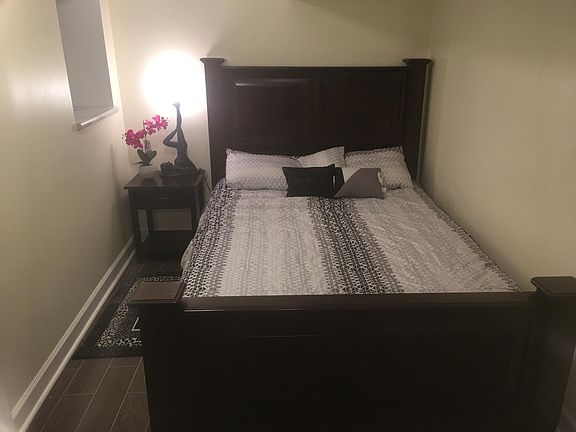 5th image of 621 N Sawyer Ave #1