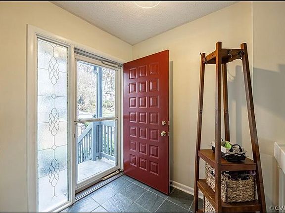 2nd image of 1755 Foxfire Cir