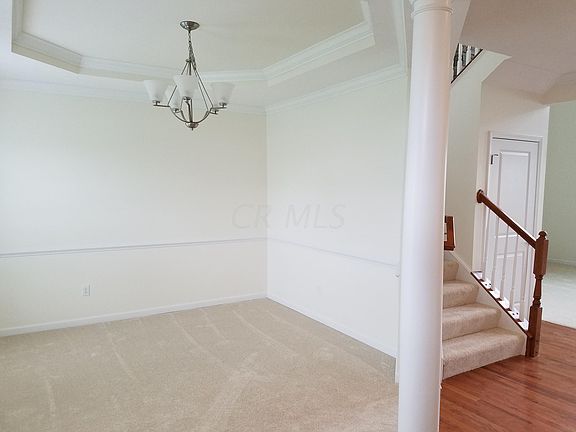2nd image of 9520 Wintersweet Ln