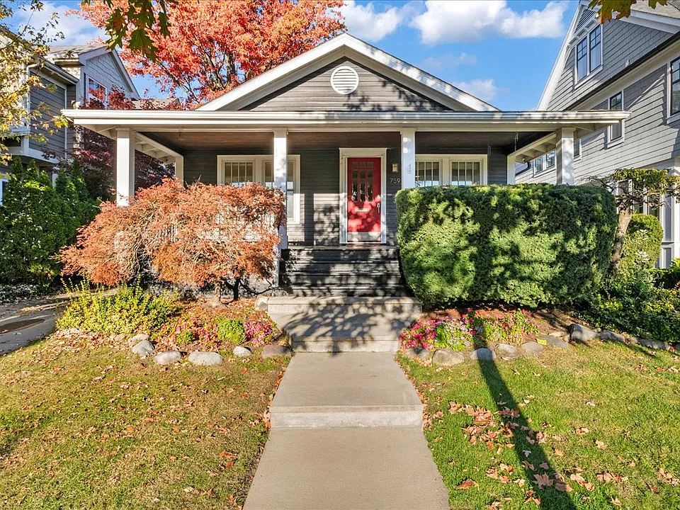 759 Purdy St