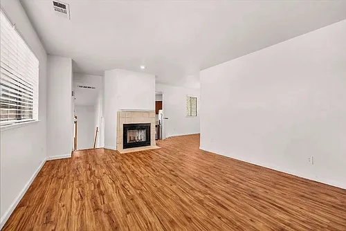 4234 Highland Glen Way Photo 1