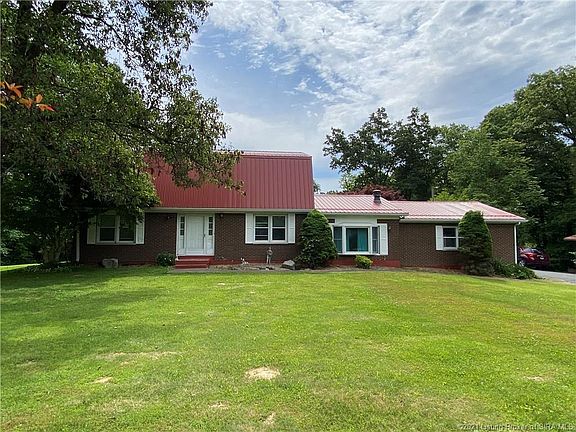 2nd image of 8150 Shady Estates Cir NE