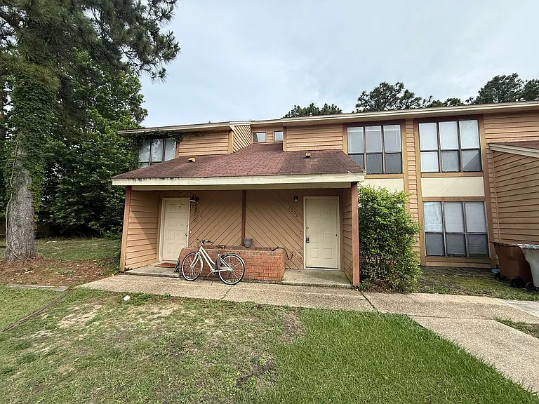 2808 Villa Woods Cir — Photo 2