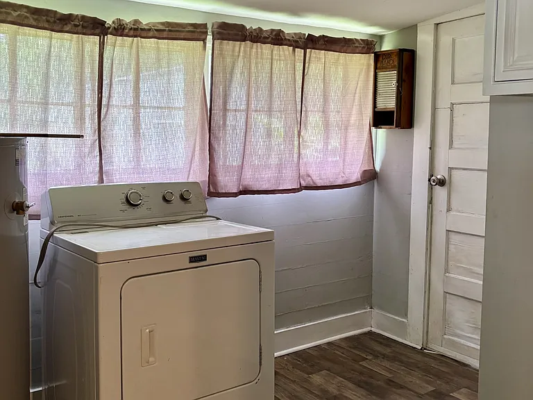 109 Westside Dr — Photo 10