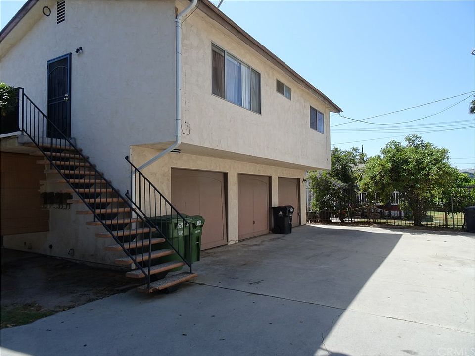 2nd image of 1521 W 218th St