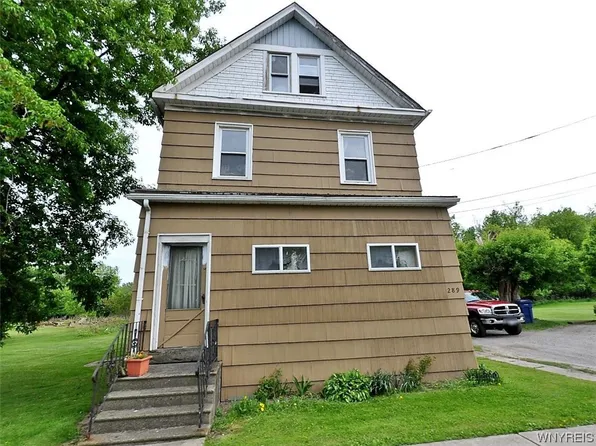 289 Mineral Springs Rd, Buffalo, NY 14210
