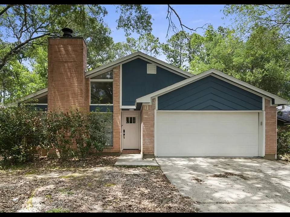 2311 Lexington Woods Dr