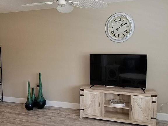 4th image of 2800 Indian River Blvd