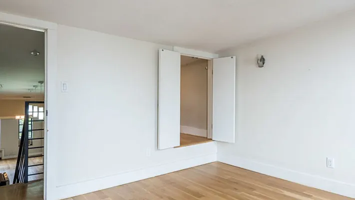 Rented by Nooklyn NYC LLC | media 27