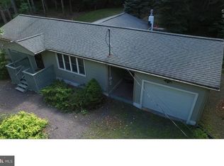 138 Mohican Trl, Pocono Lake, PA