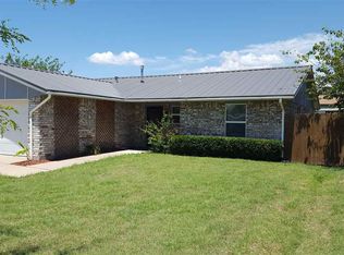 6123 SW Park Ave, Lawton, OK 73505