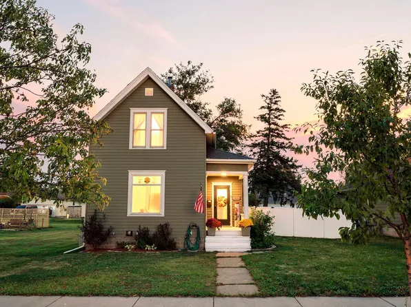 506 N 7th St, Lake City, MN 55041
