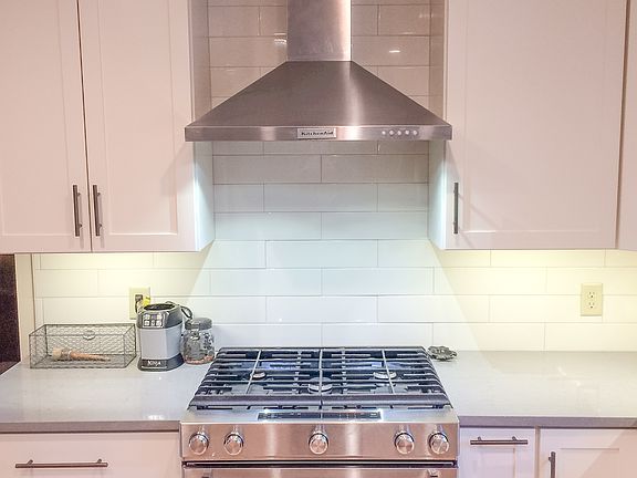 New Kitchen @ 107 Nottingham