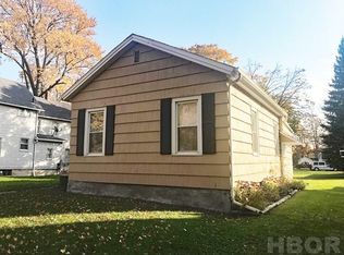 447 W Fremont St, Fostoria, OH 44830