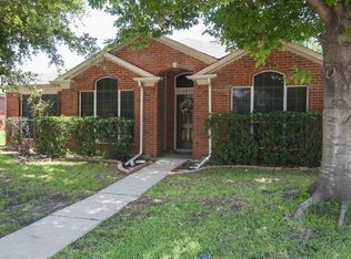 1233 Hershey Ln, Lewisville, TX 75077