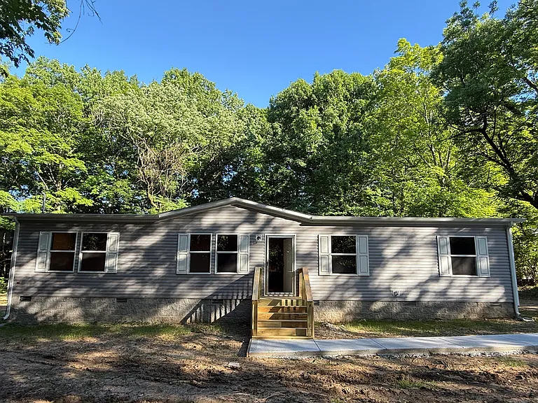 2018 Lovell Rd — Photo 1